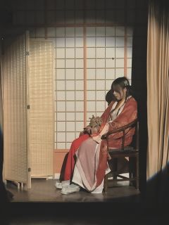 「情门千重囚苦主,痴骨三根筑南墙」
『南墙贰』—— M谋