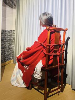 有些人，有些事，从出现在你的生命里，就死在了你的生命里。

