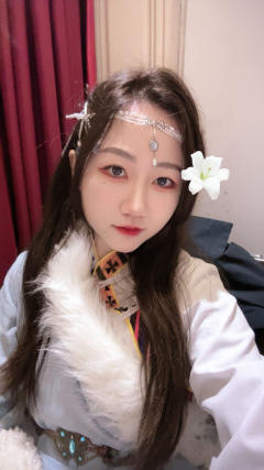 “应长留,明天会是晴天的,对吗”
青川有多好呢?是打了8小