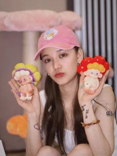 快来看看有没有你喜欢的明星和肉宝合影啦～