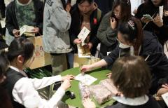 阿尼亚迟早可以拿到八颗星的！
⭐是帝王生的星光阿尼亚
电影非