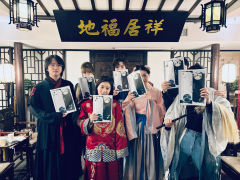 【含烟，含剧透分割线，请放心食用】
第二次在莫慌落泪😢上一