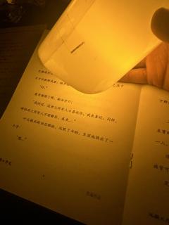 “这世上所有人不喜欢你 我来喜欢”
🎭体验角色:聂青澜