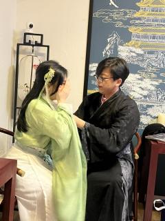 洒脱一身，心敢动就敢认，无谓答案，可否给我满分。

类型：古