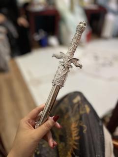 洒脱一身，心敢动就敢认，无谓答案，可否给我满分。

类型：古