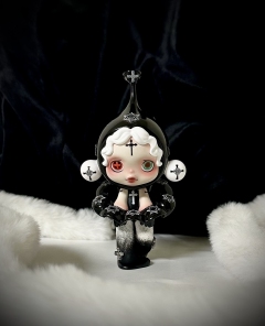 SKULLPANDA•魔女
泡泡玛特skullpanda漫相