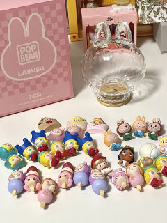 泡泡萌粒｜💰359罐子装了33颗

泡泡玛特上海旗舰店虽然