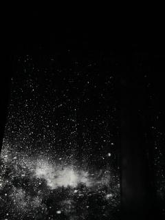 🎵•柯罗诺斯夜的绝响/•。🎶

「其实我们并非活在生命的
