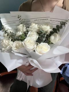 “我愿意做你一个人的玫瑰”🌹

糟糕！让我碰见真的林学文了