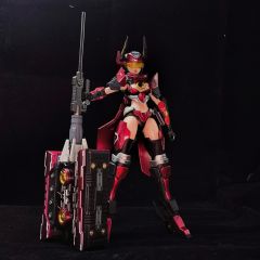 优点:
机甲的设计挺好的，很飒。
缺点:
没有支架。。靠机娘