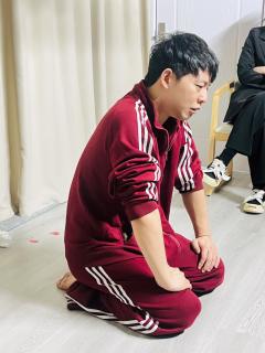 蝼蚁们，你想追寻那束光，还是和光一起沉沦？

类型：架空 现