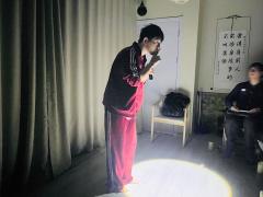 蝼蚁们，你想追寻那束光，还是和光一起沉沦？

类型：架空 现
