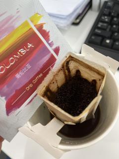 继续🐱优先试用来测评～
这次是哥伦比亚，中度烘焙。
产地是