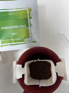 无朔咖啡，一个小众品牌，没什么名气，某猫U先里发现的，主打一