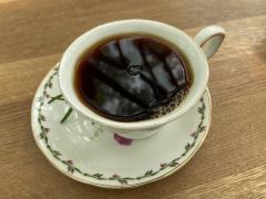 1️⃣冲煮：
V60滤杯，一刀流和分段萃取均尝试了，细砂糖粗