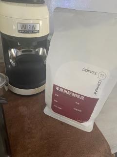 朋友送的一大包，其实一开始看到这么大一包多少有一丢丢头疼，感
