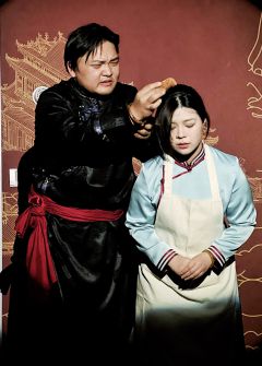 悠悠寸草心文笔很好，很多地方有点像散文诗，是个非常温馨感人的